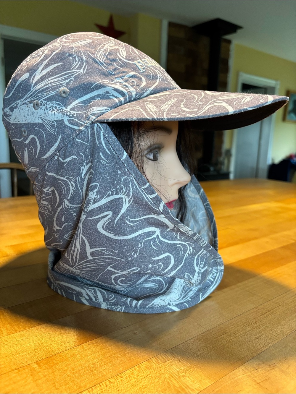 Patagonia Women’s Sun Hat with Neck Flap - Gray & White Swirl